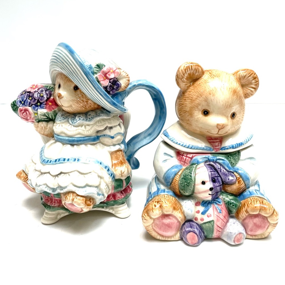 Fitz & Floyd Hydrangea Bears Sugar & Creamer Set - Vintage